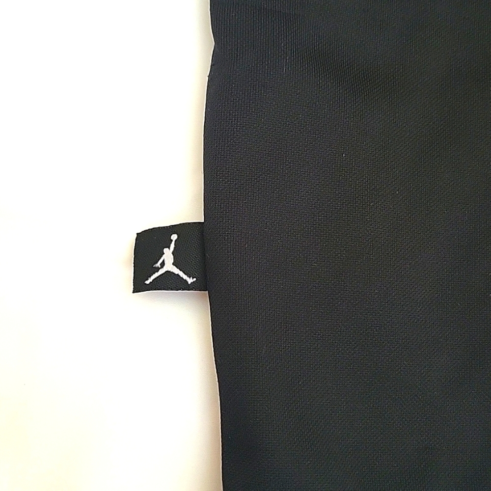 ๐3BD TEA COLLECTION/Nike Jordan. Bundle of 3 shorts. Size 5T. - Picture 4 of 16
